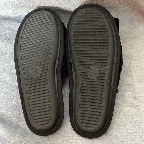 NWOT Victoria's Secret Women's Velvet Bow Slippers Size M - Picture 5 of 7